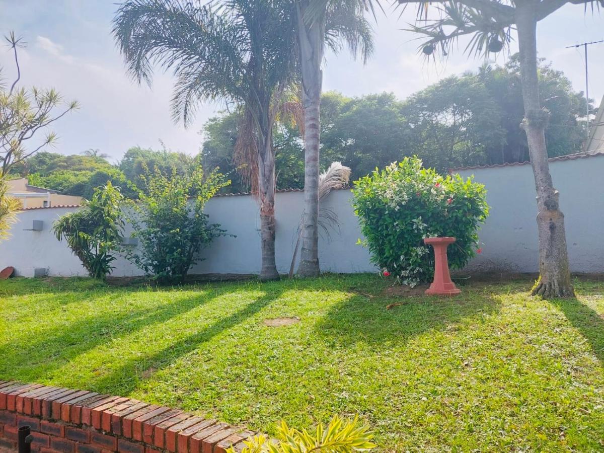 Beautiful Villa - Scottburgh, Durban Eksteriør billede